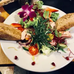 Gdzie zjeść w Jeleniej Górze? Najlepsze restauracje i smaki, które musisz poznać