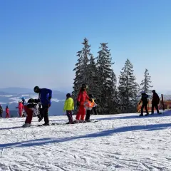 Stoki narciarskie Bieszczady - idealne trasy dla każdego narciarza