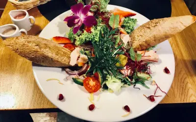 Gdzie zjeść w Jeleniej Górze? Najlepsze restauracje i smaki, które musisz poznać
